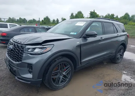 2025 Ford Explorer St-Line z USA, uszkodzony, nr VIN 1FMUK8KH5SGA66398